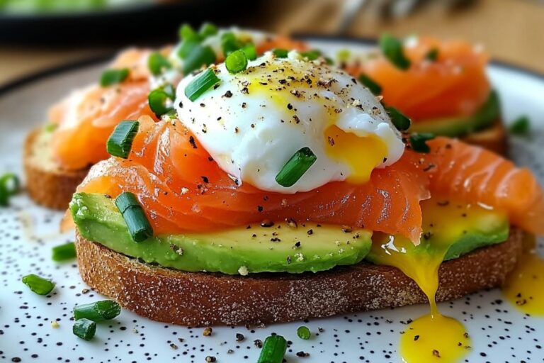 Smoked Salmon & Avocado Toast