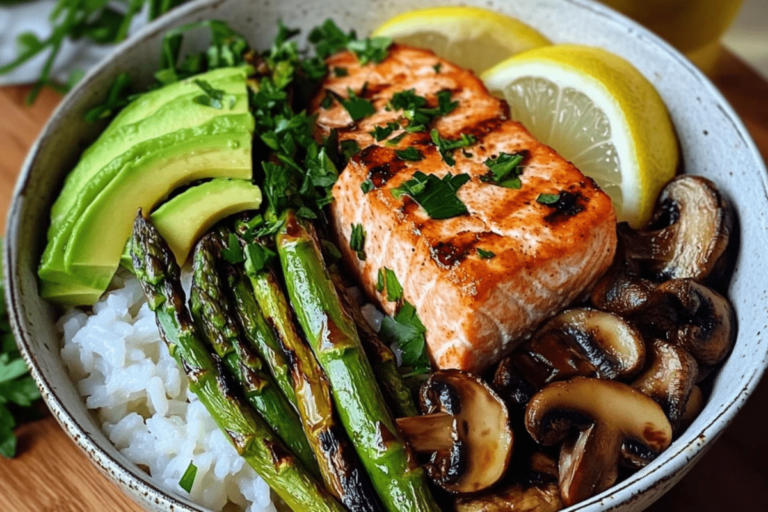 Vous avez dit : Salmon Power Bowl with Avocado & Asparagus