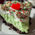 No Bake Grinch Pie